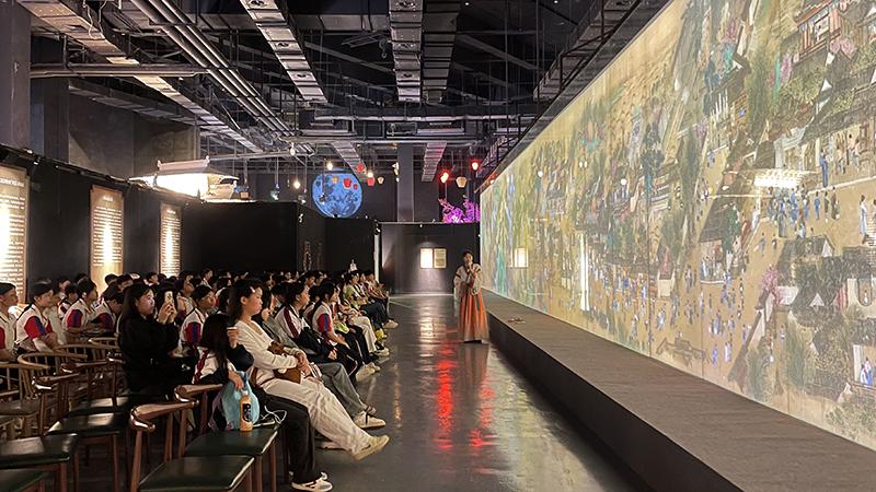 寧明亭亮中學牽手ACMALL，共啟AI研學活動新征程